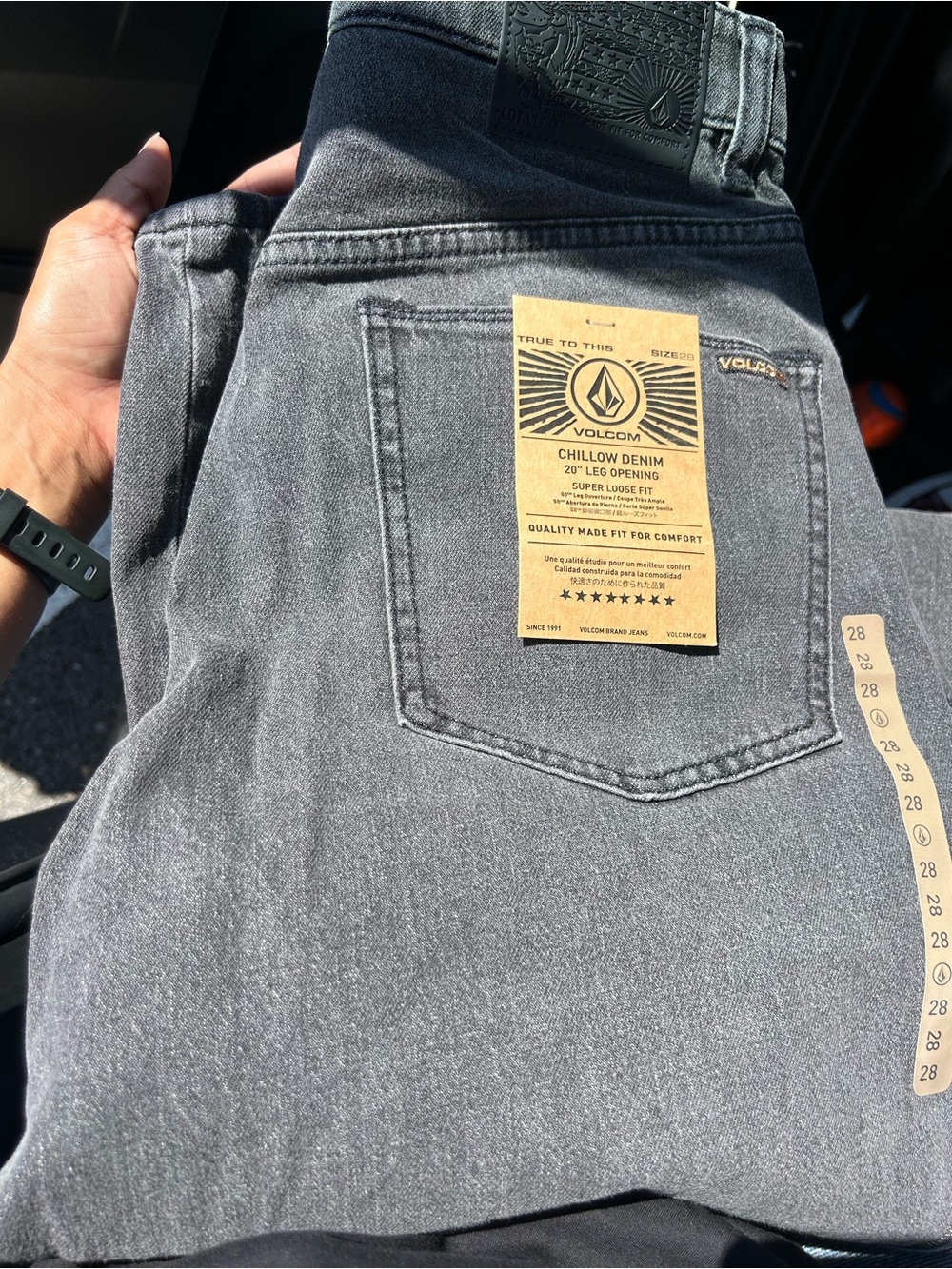 Volcom Men’s Chillow Relaxed Jeans in Charcoal Gray
